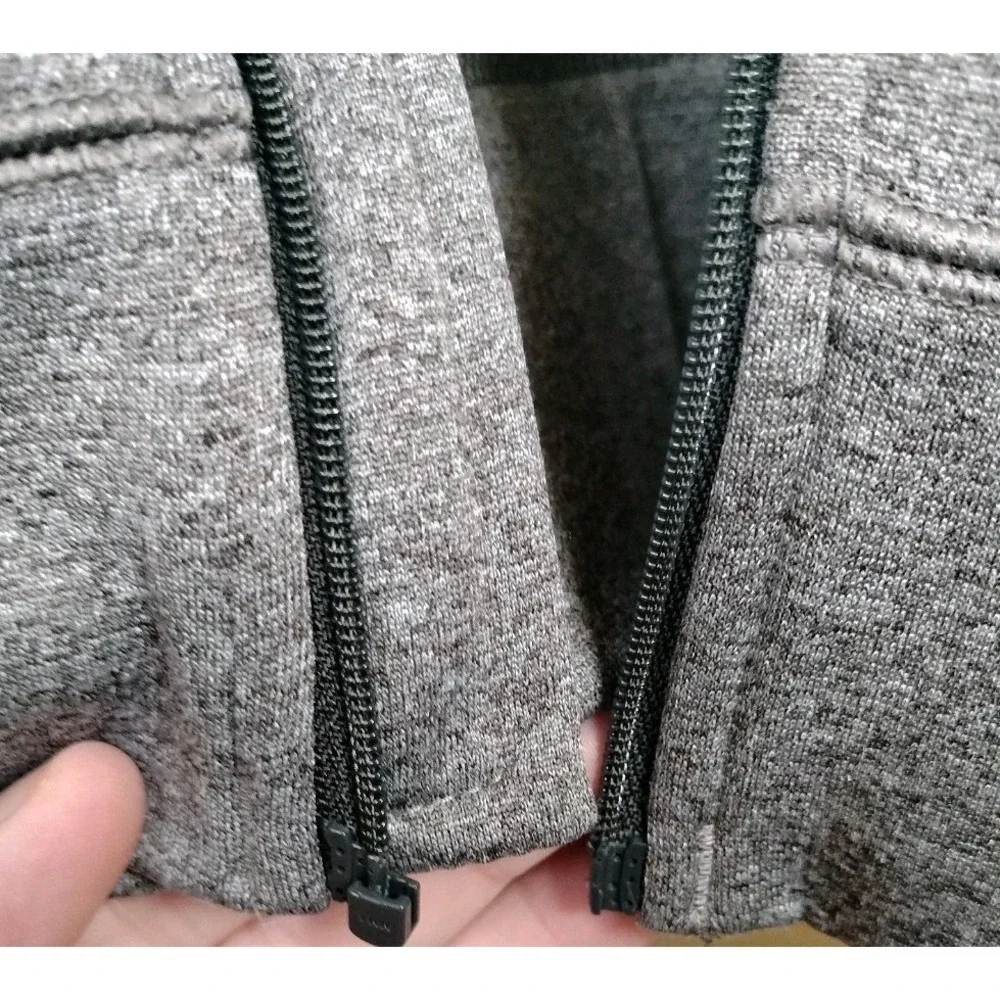 The North Face Men's Gray Performance Jacket - Size L - Missing Zipper Pull